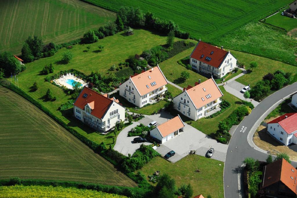 Auszeit - Ihr Sibyllenbad Gaestehaus Neualbenreuth Eksteriør billede